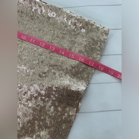 Lulus Love Me Now Matte Champagne Gold Mini Skirt Size XS - Picture 6 of 11